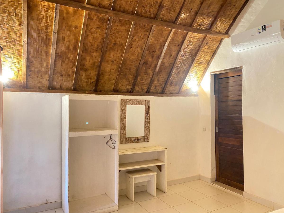 Gelih Bungalow Nusa Penida Batununggul Buitenkant foto