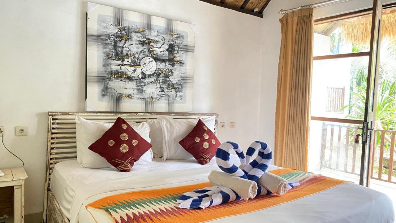 Gelih Bungalow Nusa Penida Batununggul Buitenkant foto