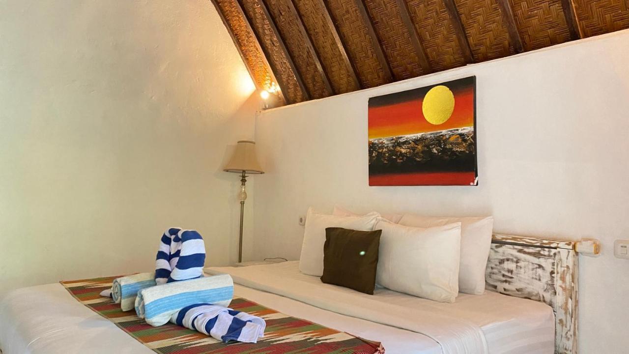 Gelih Bungalow Nusa Penida Batununggul Buitenkant foto