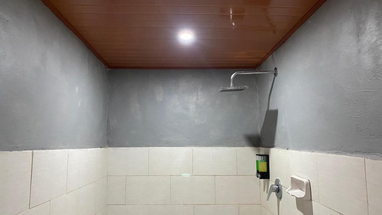 Gelih Bungalow Nusa Penida Batununggul Buitenkant foto